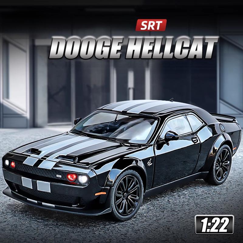 1:22 Challenger Srt Hellcat Демонические Глаза Литой Металлический Модель Автомобиля Игрушка Оттянуть Назад Суперкар Свет Звук Игрушки Для Детей