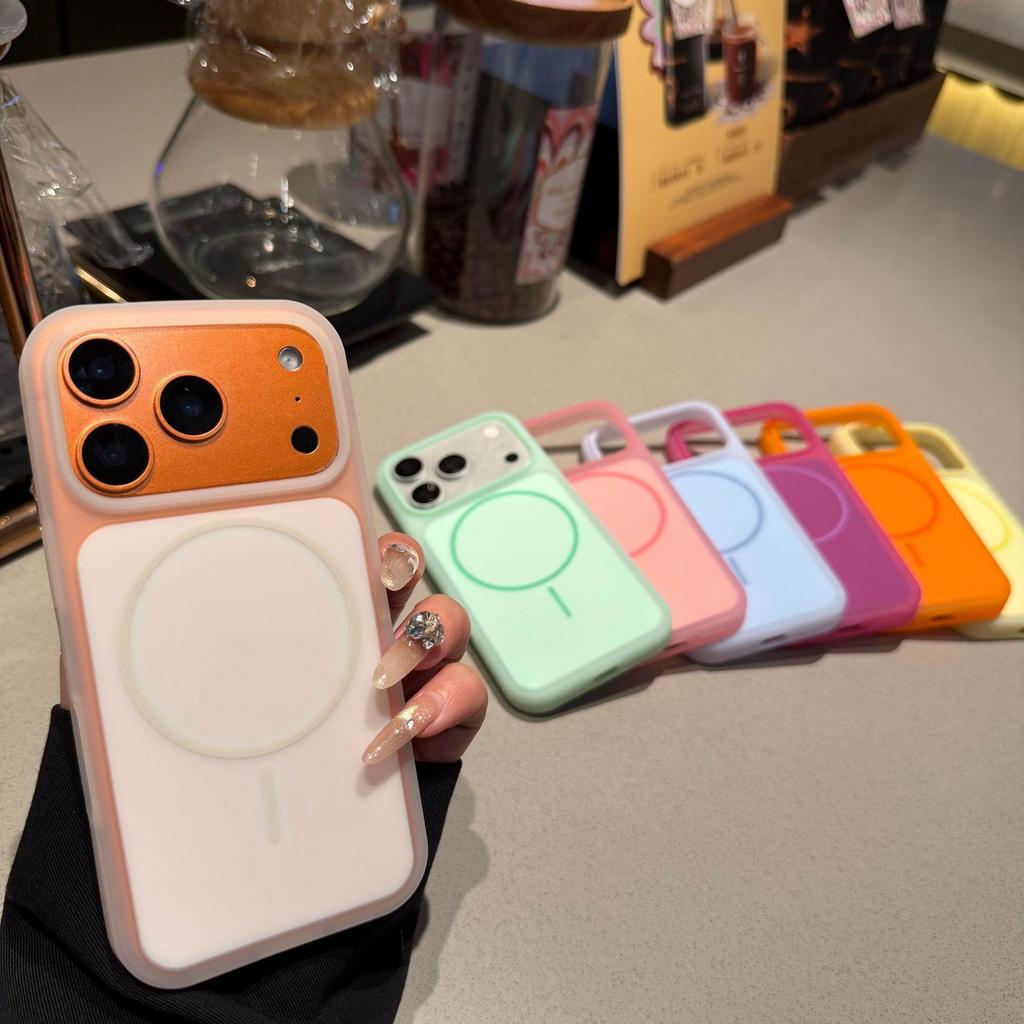 Чехол для iPhone 17 Pro Max: Двухцветный жидкий силикон, Магнитный, Ударопрочный для Apple 16/15