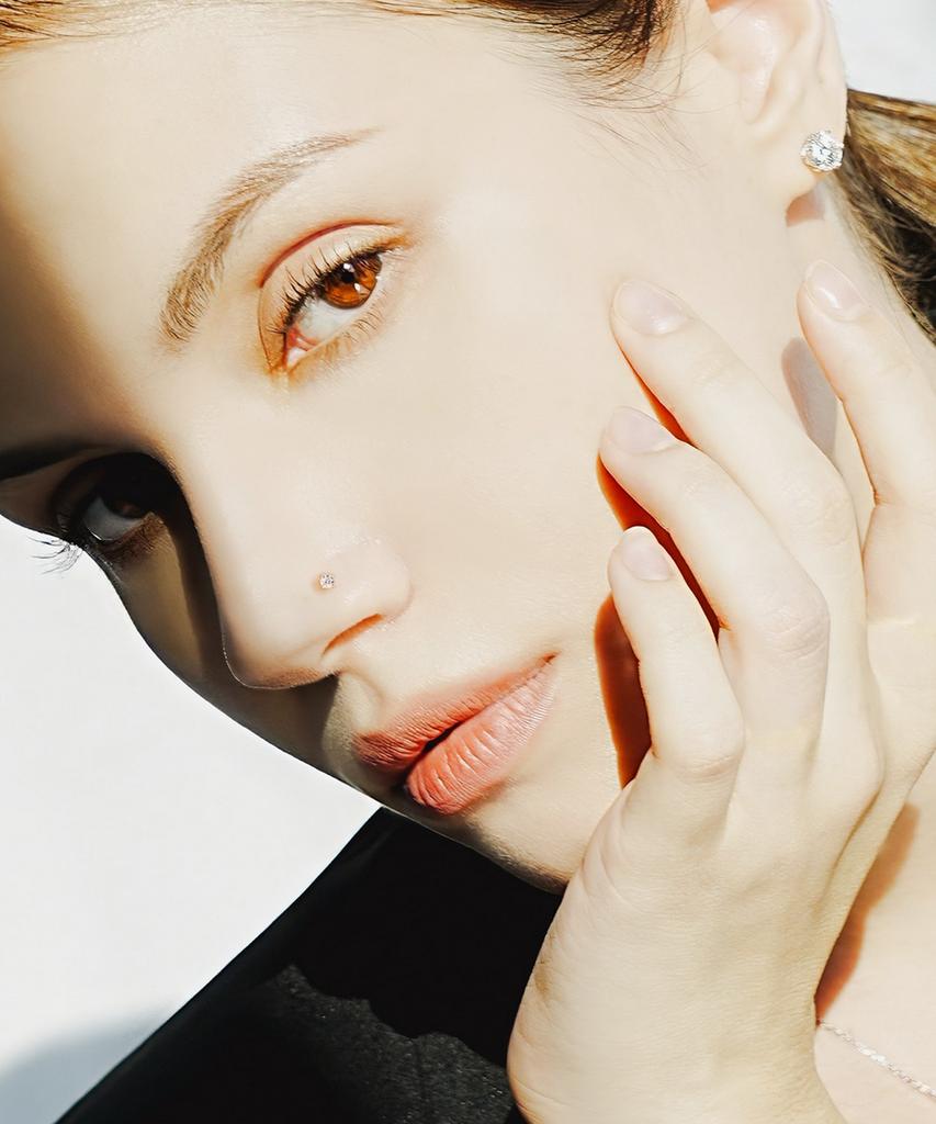 Minimalpiercing 14K Внутренняя резьба Муассанит Алмаз Лабрет Пирсинг носа 0,8 мм