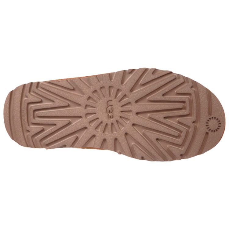 UGG Кроссовки женские Neumel Boot Chestnut коричневые 1094269-CHE