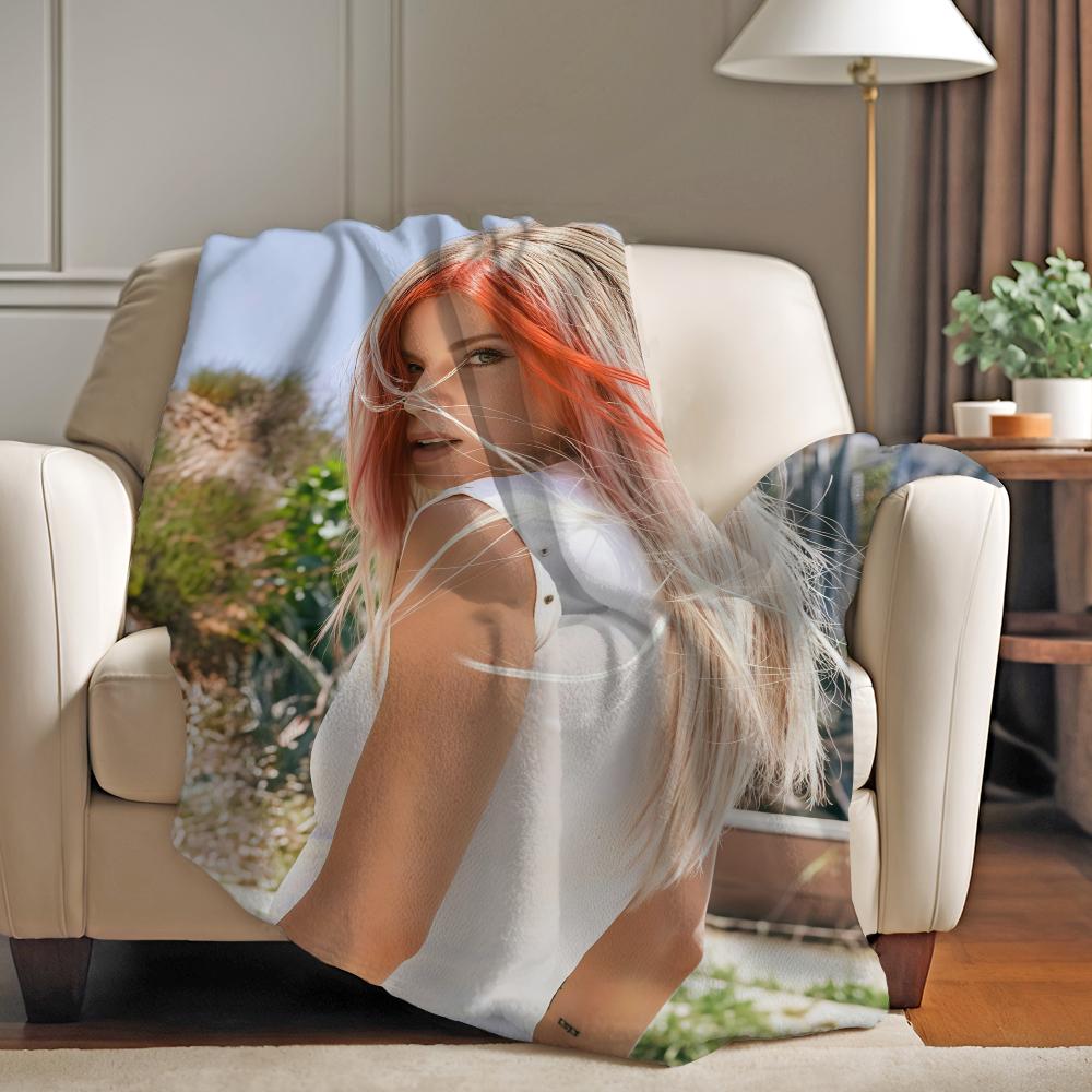 Musician Taylor Acorn Blanket For Sofa Office Bed Plane Travel Sleep Read Relax Camping Soft And Warm