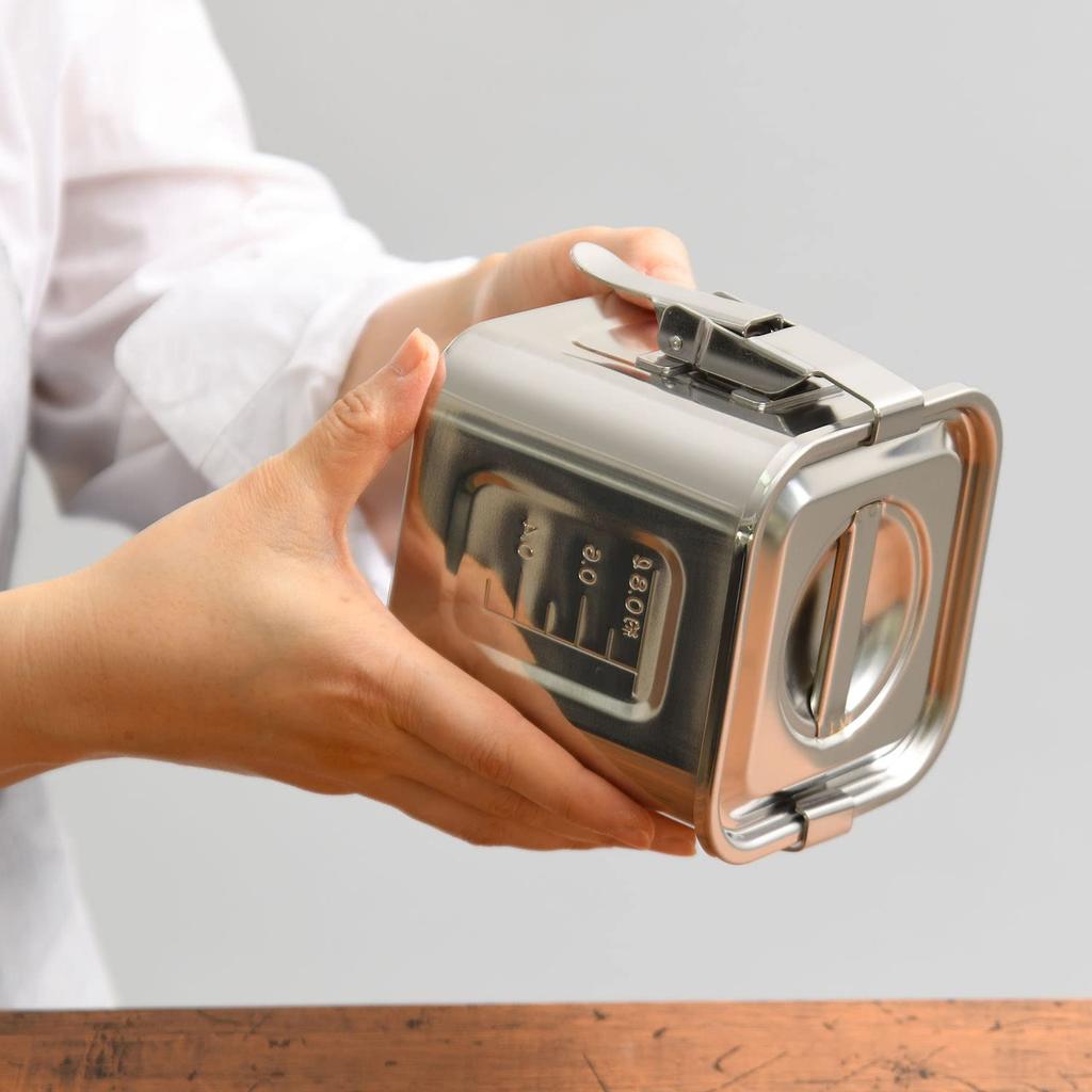 Oaks Made in Japan Stainless Steel Food Container Scratch and Dirt Resistant Storage Container AUT1407