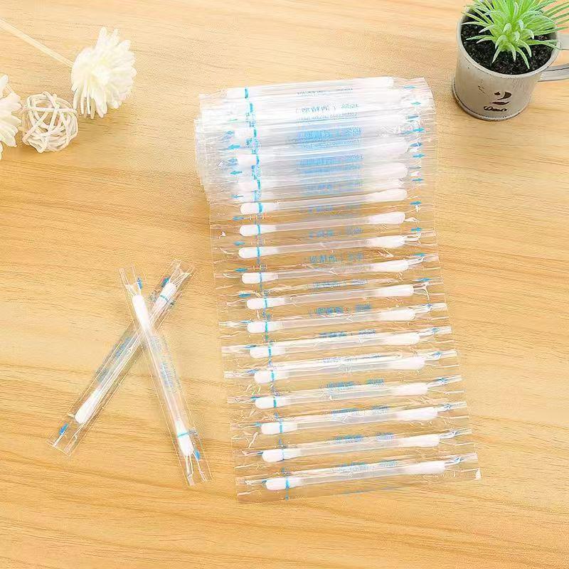 Portable 4-in-1 Emergency Kit: Alcohol Pads, Povidone-Iodine Swabs, Waterproof Band-Aids