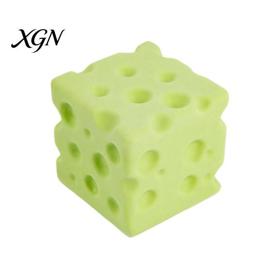 Cheese Stress Balls Realistic Relief Toy, Triangle Square Squeeze Office Desk Toys Slow Rebound Sensory Toy for Anxiety Reduction Pinch