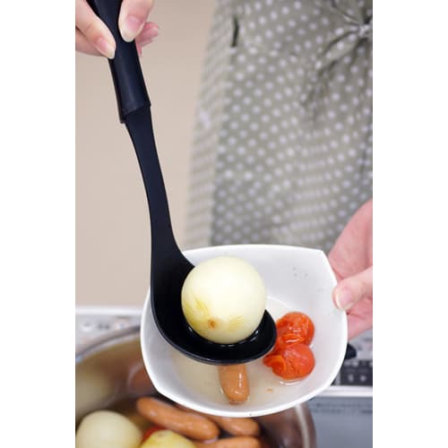 Urushiyama Metal Industry Large Ladle, Soft Nylon Material Won't Scratch the Coating of Pots and Pans, Universal Design, Easy Grip, Made In Japan, Uru