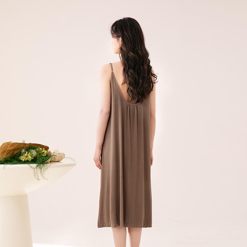 Fenteng [With Chest Mat] Soft Light Silk Solid Color Strap Dress Sleep Skirt Versatile jumpsuit 26 Spring/Summer New Collection