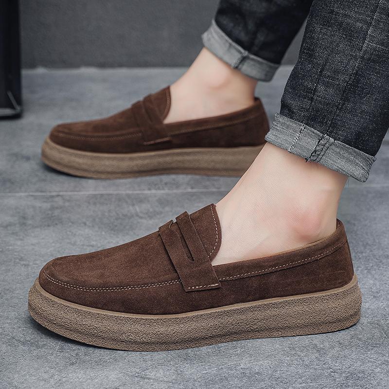 Khaki Casual Loafers Men Comfortable Breathable Suede Casual Shoes Man Slip On Platform Shoes For Men Zapatos Para Hombre