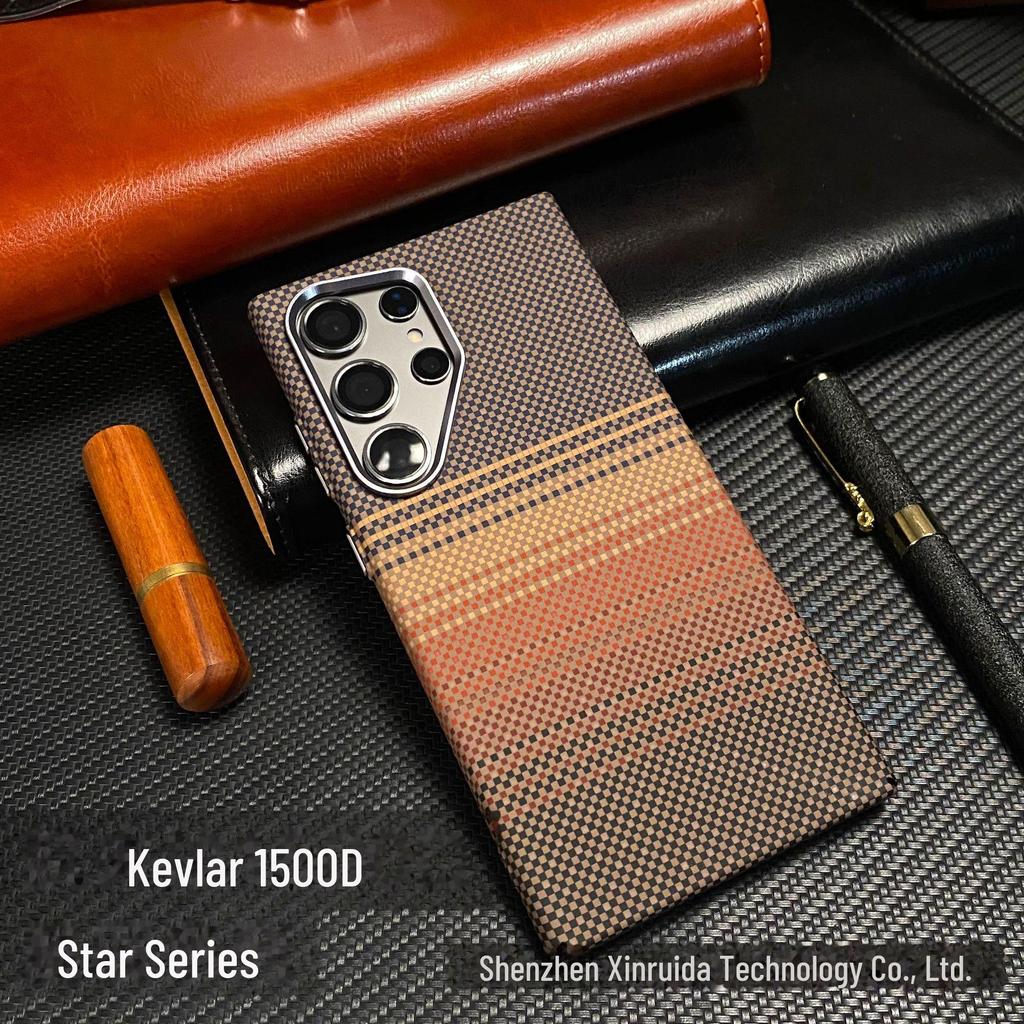 Легкий чехол из углеродного волокна и кевла для Samsung S24/S23 Ultra с высокой ударопрочностью и магнитной фиксацией
