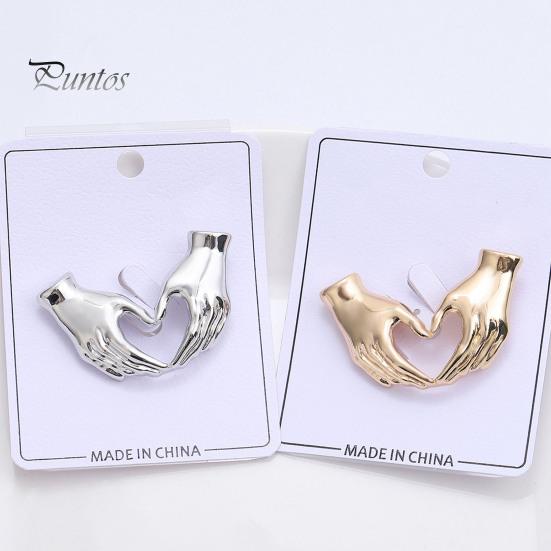 Creative Hands-in-Heart Brooch Pin Simple Elegant Retro Sweater Pin Suit Lapel Badge Coat Accessories