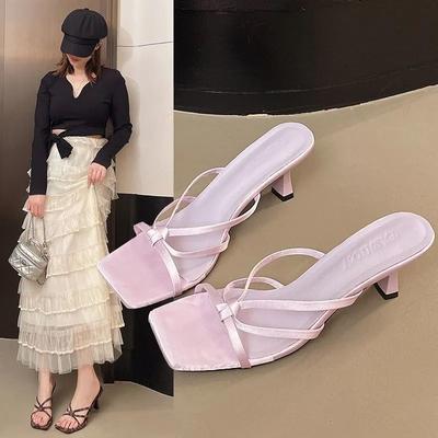 Нишевые 2025 лето новые туфли на высоком каблуке китайский французский темперамент квадратный носок верхняя одежда увеличивающие рост шлепанцы леопардовый принт слово