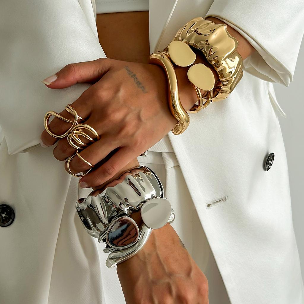 Fashion Hot-selling Versatile Irregular Bracelet, Personality Exaggerated Ancient Wrinkled Smooth Open Bracelet Bracelet