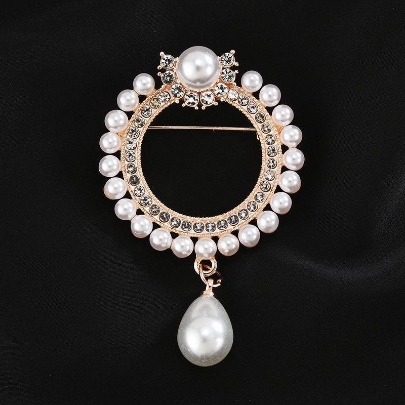 Brooch High-End Niche Silk Scarf Buckle Alloy Diamond Coat Pearl Corsage Pin Accessories