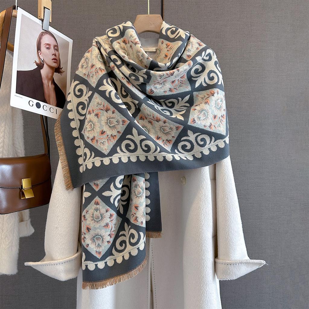 New Fashion Winter Duplex Printing Cashmere Scarf Women High Quality Thicken Wrap Shawl Ladies Pashmina Jacquard Scarves Luxury