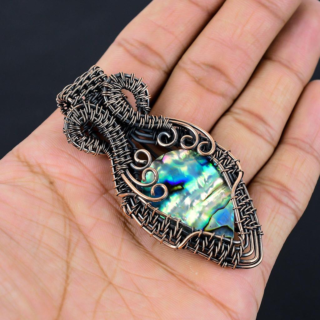 Драгоценный камень раковины морского ушка Чистая медная проволока, обернутая ювелирными изделиями ручной работы, подвеска для подарка