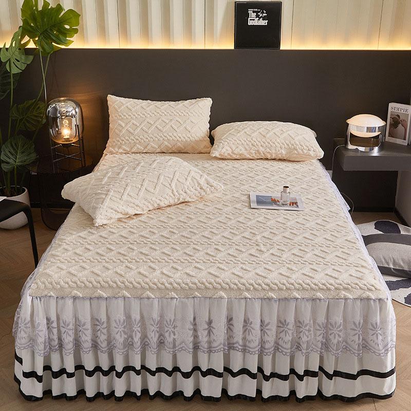 Winter Thickened Plush Bed Skirt with Lace Ruffle, Warm Coral Fleece Mattress Cover, Non-Slip Bedspread