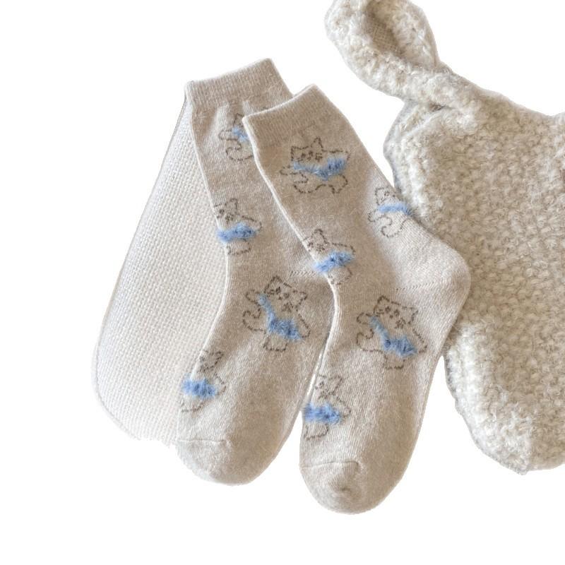 Fish-carrying Kitten Socks for Women In Autumn and Winter, Woolen Wool Socks with Thickened Animal Cover, Warm and Cute Women's Socks