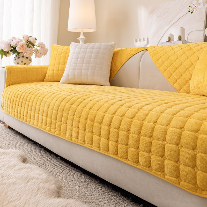 Velvet Plush Plaid Quilted Sofa Cover Super Soft Non Slip Sectional Couch Cover Fluffy Fuzzy Slipcover Furniture Protector