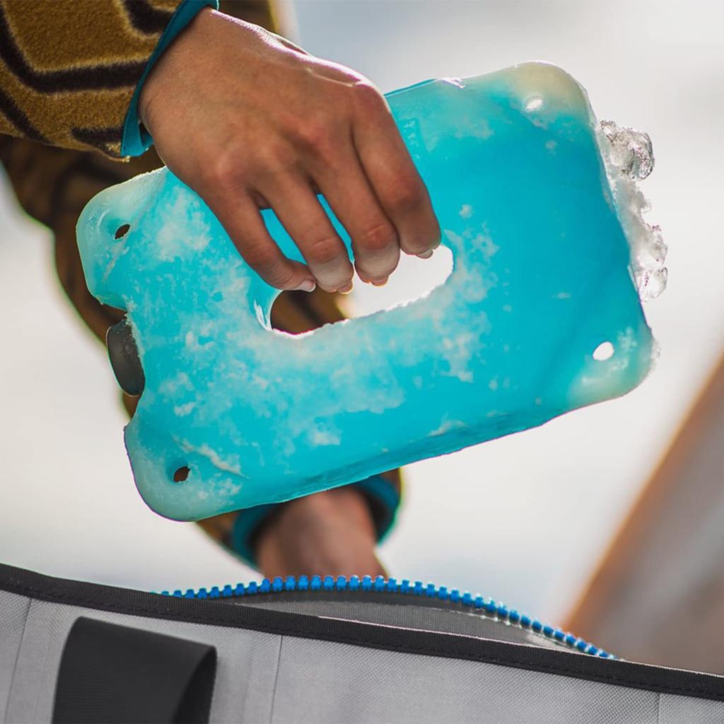 YETI Cooler Ice Pack 2 lbs by Yeti -