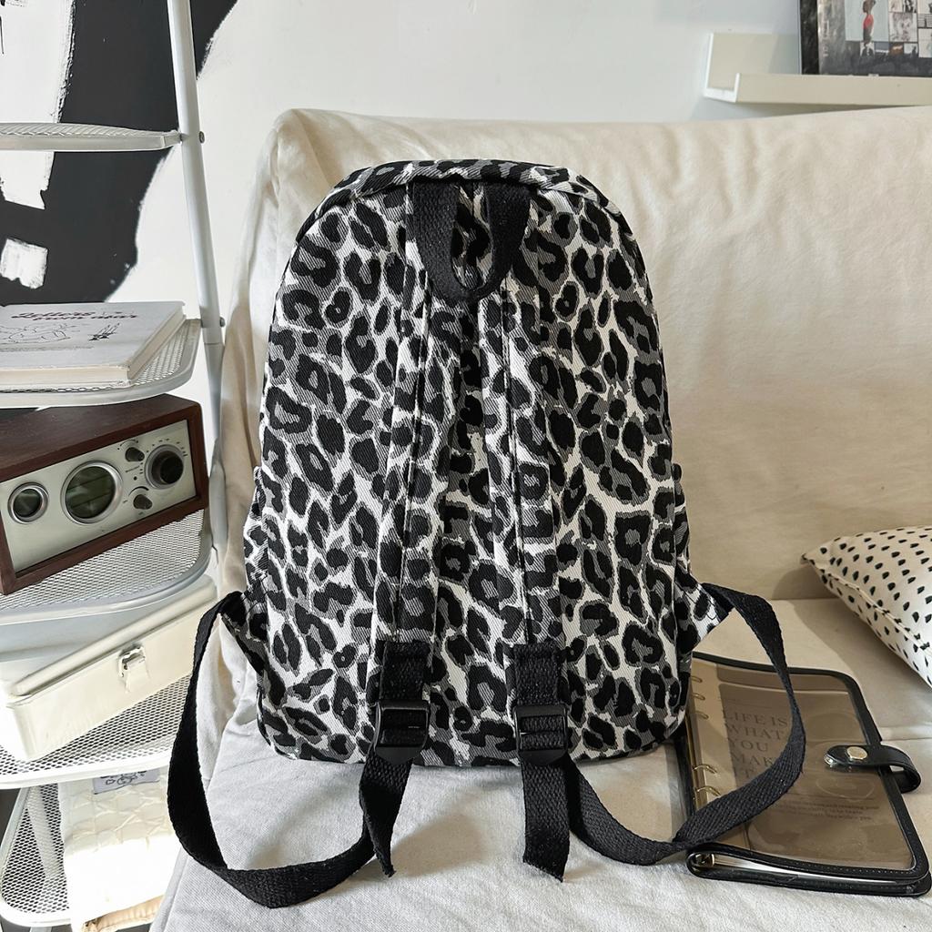 Рюкзак с леопардовым принтом Повседневный Модный уличный стиль Легкий рюкзак для женщин с деталью в виде кисточки для школы, путешествий и повседневных прогулок