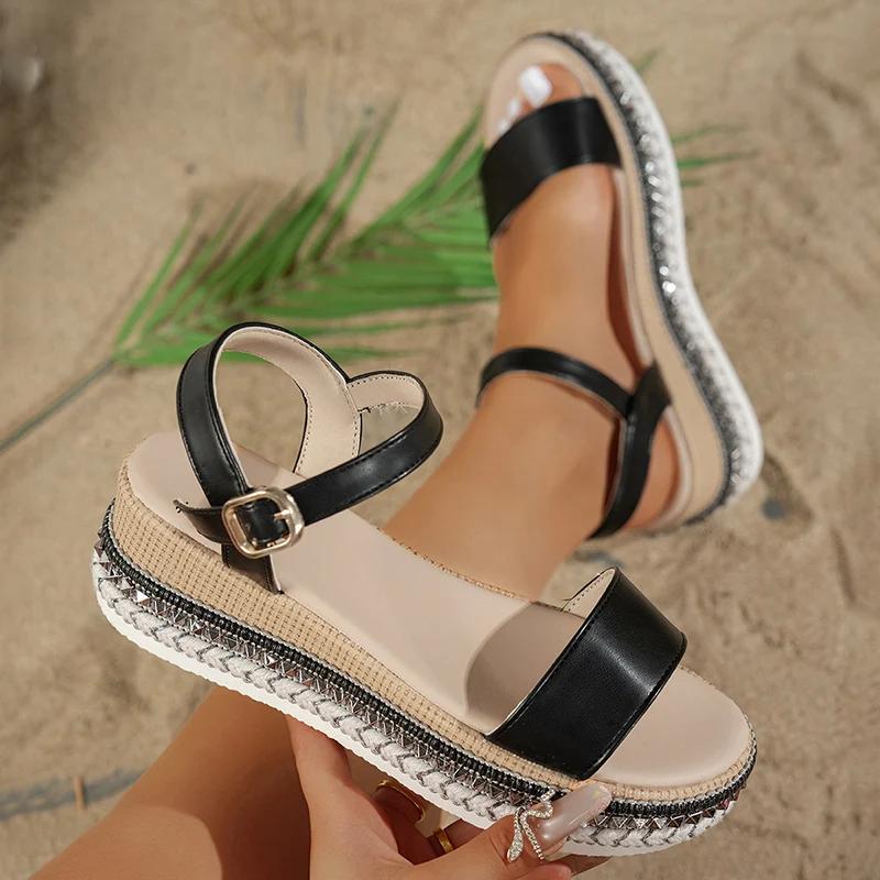 Fashion Women's Sandals Fashion Rivets Platform Sandals Women Plus Size 36-42 Thick Bottom Summer Sandles Woman Ankle Buckle Sandalias