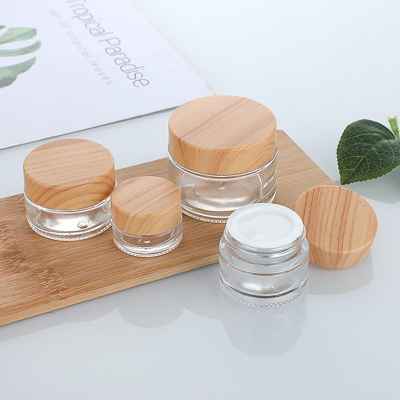 Прозрачная стеклянная баночка для крема для глаз и лица с крышкой, имитирующей древесину