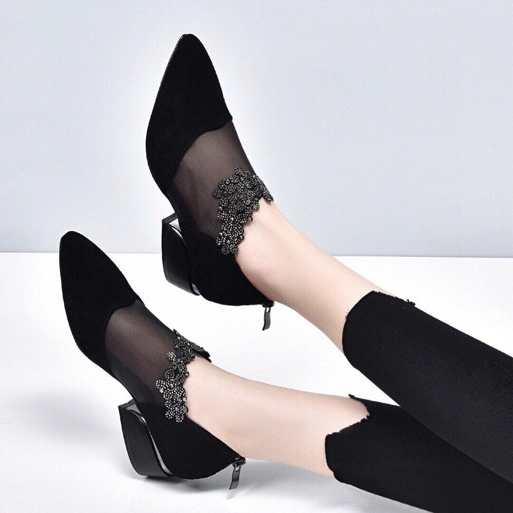 Spring New Pointed Mesh Sheepskin Rhinestone Single Shoes Black Low Heel Rear Zipper Breathable Women's Shoes