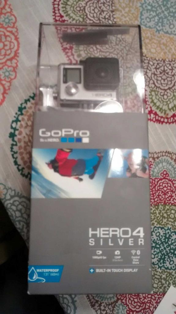 GoPro Wearable Camera HERO 4 Silver Edition