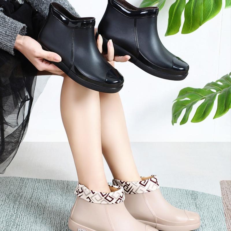 New Fashionable Low-top Short Rain Boots Rain Shoes Non-slip Water Shoes Waterproof Women's Thermal Velvet Rubber Shoes