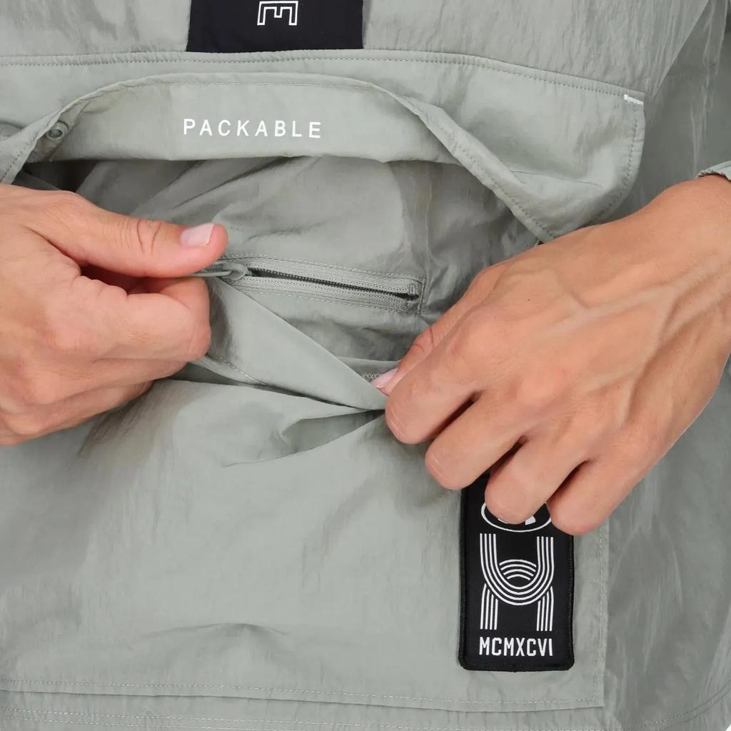 Under Armour Everywhere Letter Print Reflective Running Hoodie Women Hoodies Green 1379354-504