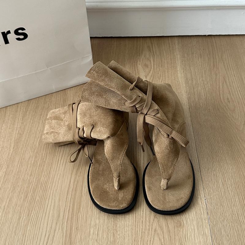 Модные римские сандалии Модная женская обувь 2025 Летние каблуки Шлепанцы Платформа На все случаи жизни Гладиаторская Роскошные для девочек