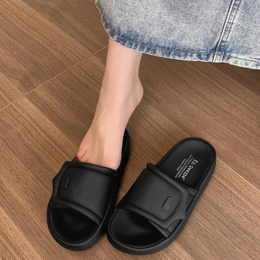 Internet Celebrity French Fairy Style Thick-soled Slippers Female 2025 New Outer Wear Summer Skirt Heightening Cool Slippers