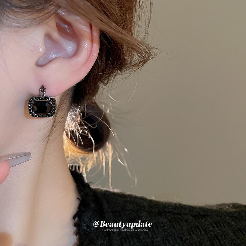 Элегантные квадратные двусторонние серьги с цирконием: Шикарный, универсальный, высококлассный дизайн для женщин