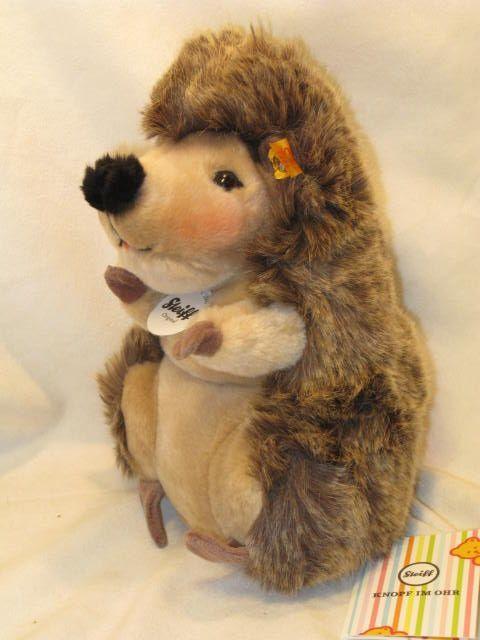 Steiff Standing Pose 20cm "JOGGI Hedgehog"