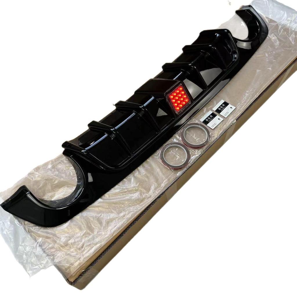 Модифицированный боди-кит Глянцевый черный для Infiniti Q50 2018: Включает фары, задний спойлер и диффузор