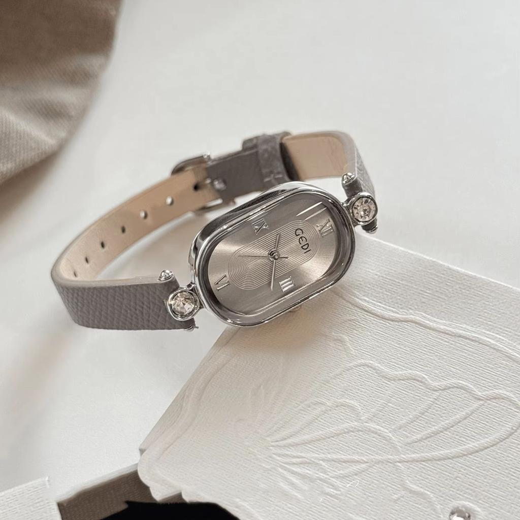 Oval Quartz Watches for Women Waterproof Leather Strap Roman Numeral Dial Minimalist Elegant Ladies Daily Dress Wristwatch