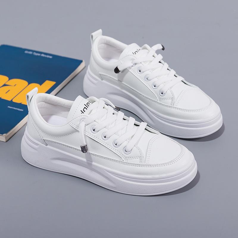 Женские белые туфли, новые легкие кроссовки на платформе с мягкой подошвой для женщин, эластичные водонепроницаемые нескользящие женские повседневные кроссовки