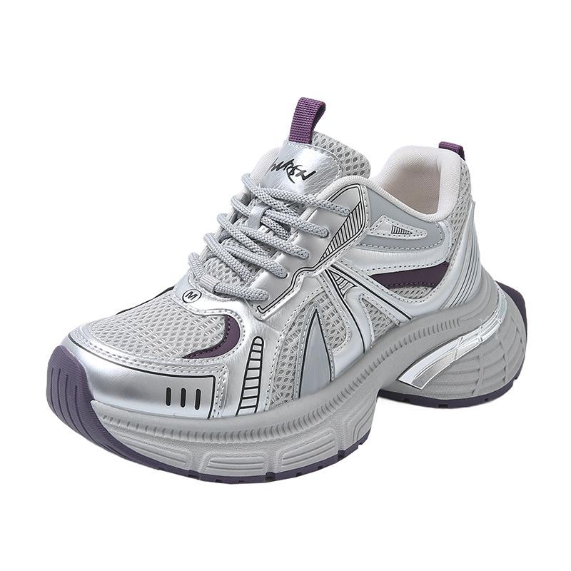 Platform dad shoes women's 2025 autumn new versatile breathable height-increasing muffin shows small feet and light casual sports shoes