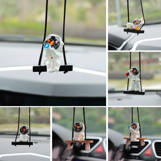 Car Swing Astronaut Hanging Decoration Resin Craft Auto Rearview Mirror Cartoon Spaceman Pendant Ornament Interior Accessories