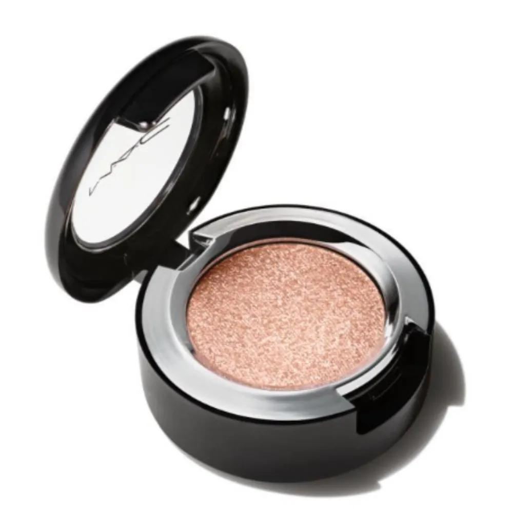 MAC Yes to Sequence Dazzle Eyeshadow Pink Pearl Gold