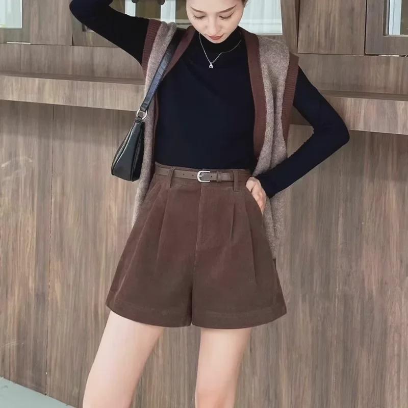 Женские узкие коричневые вельветовые шорты с высокой талией, осень/зима 2023 г. — корейский стиль, широкие штанины, покрой «ботинок»