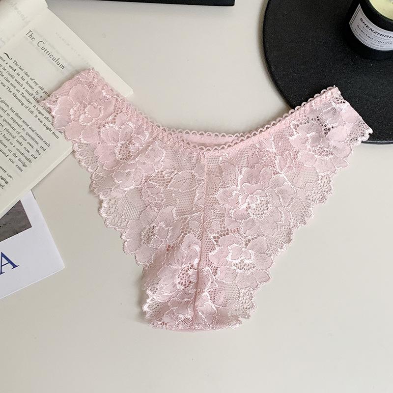 Half Hip Comfortable and Sexy Thong Panties Hot Lace Low Waist Triangle Women's Panties