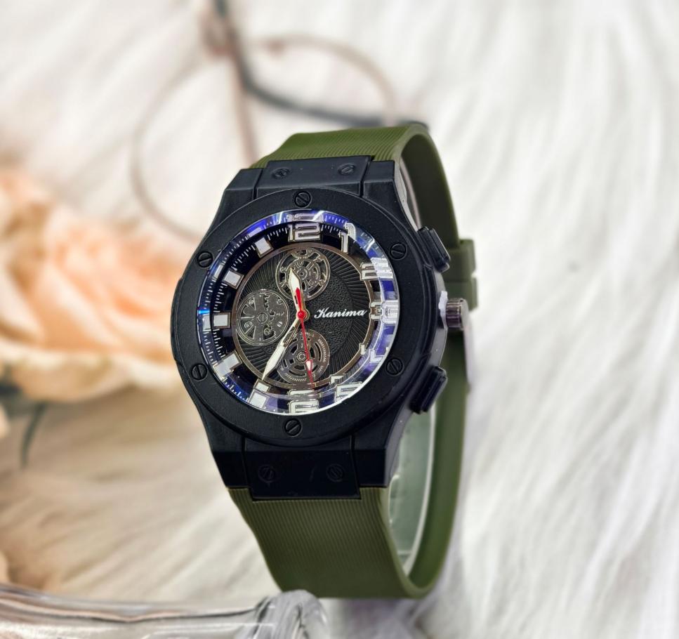 New Fashion Luxury Man Big Hollow Silicone Watch Men Business Quartz Watches Students Sports Wrist Watches For Gift Reloj Hombre