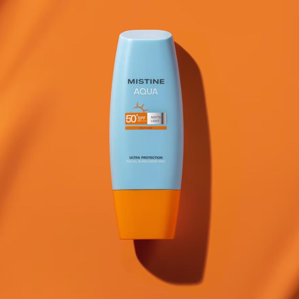 Mistine Aqua Base Ultra Protection Matte Light Facial Sunscreen Pro SPF50 PA++++ 40 мл.