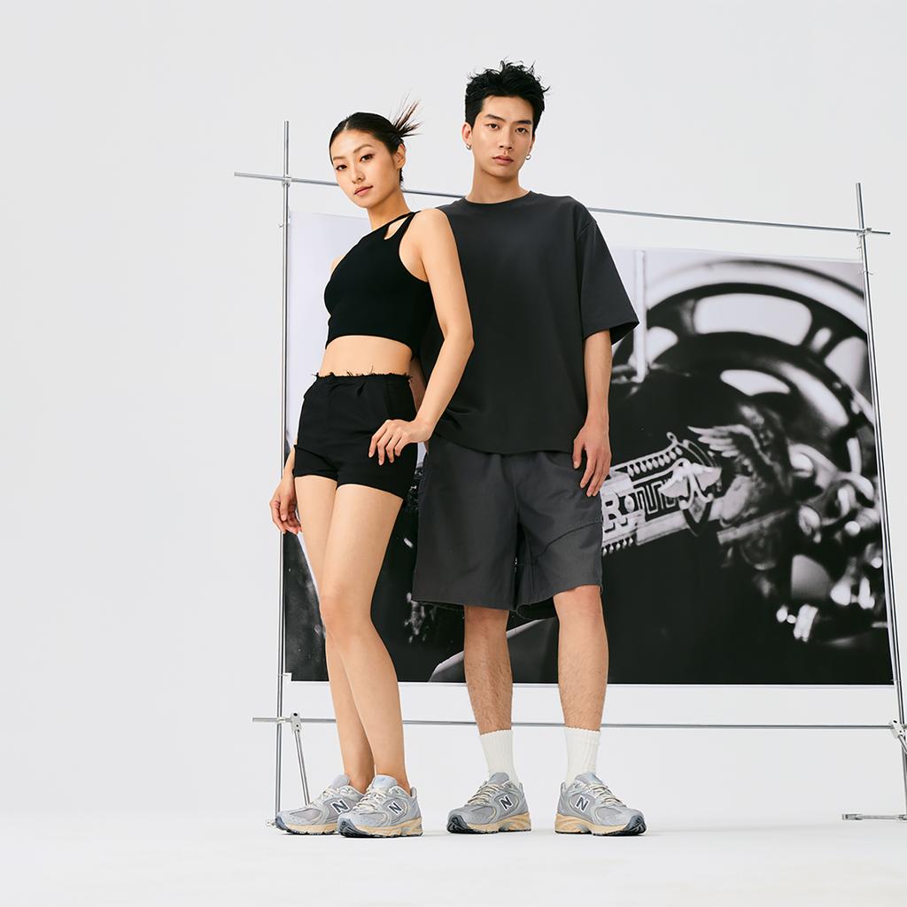New Balance Кроссовки унисекс 530 Silver Moonbeam Белый Серебристый Металлик MR530VS