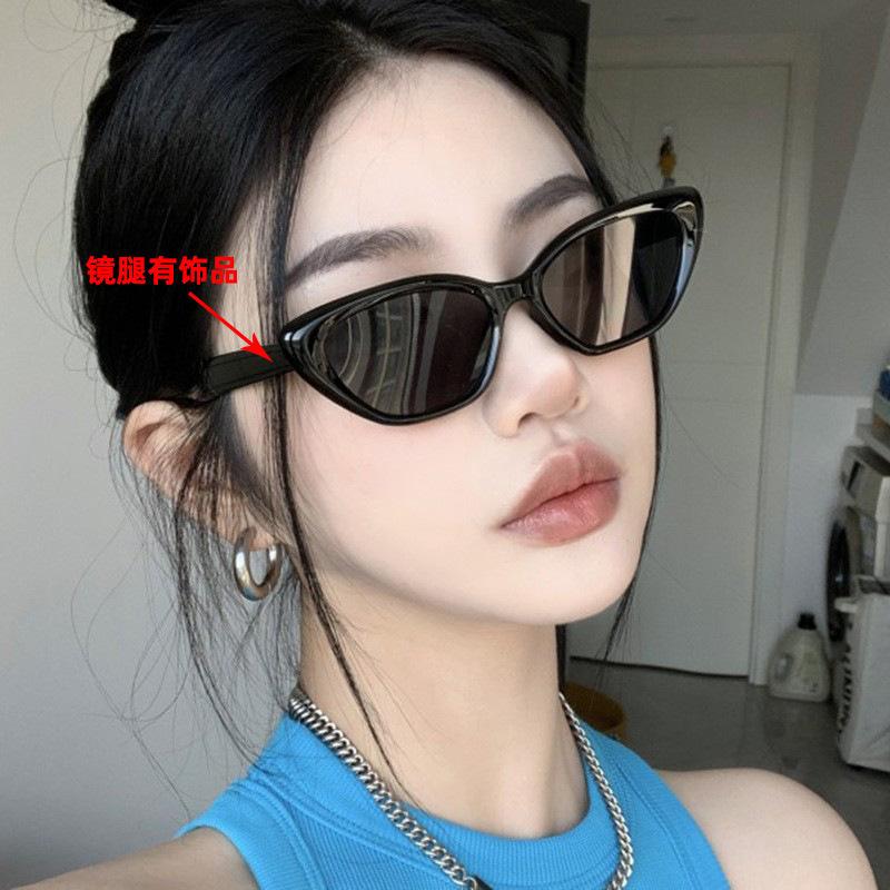 New personalized sunglasses European and American irregular small frame sunglasses fashionable and advanced men's and women's sunglasses
