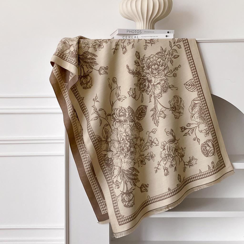 Flower Print Imitation Cashmere Thickened Women'S Scarf Autumn And Winter Flower Animal Exterior Temperament Shawl