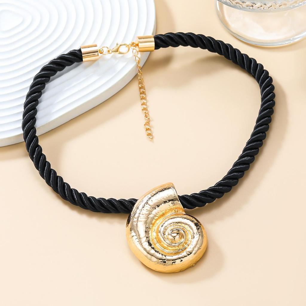 European & American Style Conch Pendant Necklace for Women - Black Rope with Bold Alloy Design
