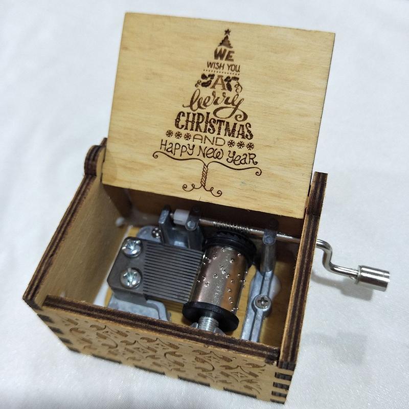 Merry Christmas Music Box Wooden Metal Movement Handheld Christmas Home Office Cafe Decoration Gift Music Box