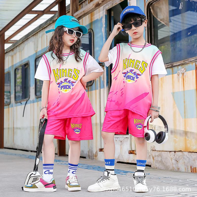 Wholesale of children's basketball clothes for boys and girls Printed kindergarten primary school students No. 24 jersey Light board performance
