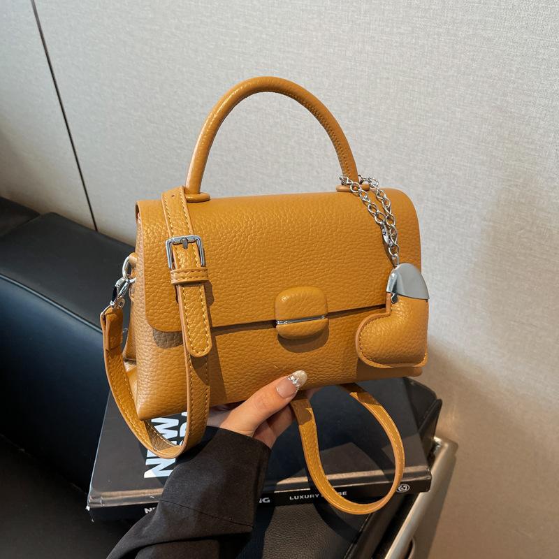 Trend Fashion Hand Carry Small Square Bag 2025 New Cute Girl Simple High-end Texture Shoulder Bag